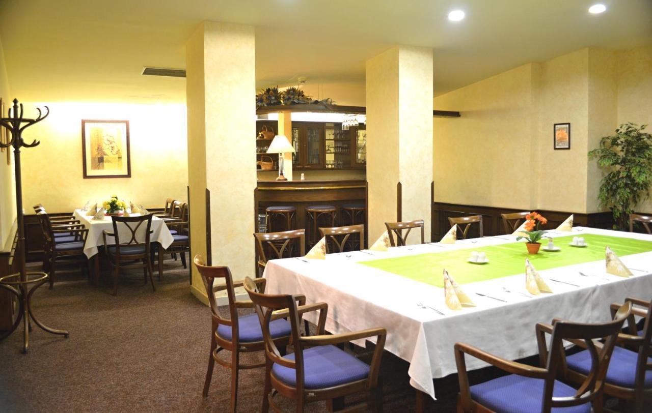 Hostel Masarykova Prag Dış mekan fotoğraf